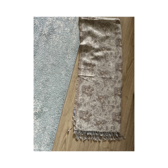 Large Wool Fringed Pashima Wrap Scarf 27x74 RIJKS - Picture 5 of 6